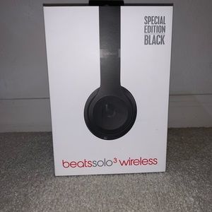 Beats by Dre Solo 3 Wireless